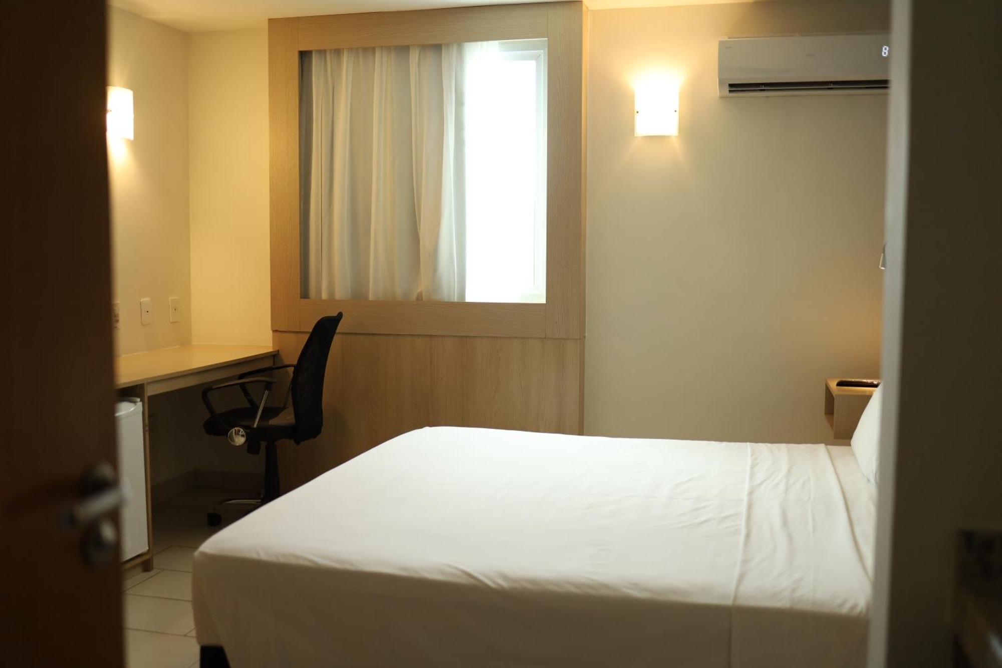 Comfort Hotel Campos Dos Goytacazes Exterior photo